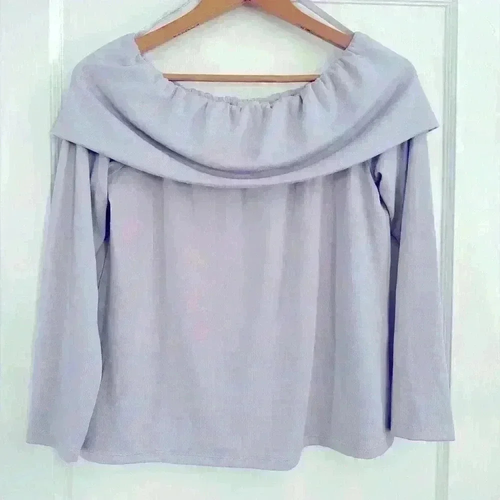 Women’s Large Loft Lilac off the shoulder Sweater